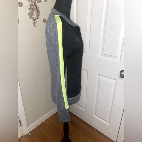 ✨LIKE NEW ✨ Victoria’s Secret PINK Sweatshirt - Women’s Size Small🖤 - Picture 7 of 9